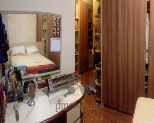 Imagem Apartamento impecável, lindissímo, amplo, bem distribuído com living para 02 ambientes, terraço ...