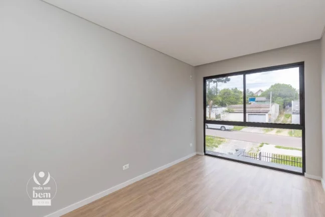 Imagem Sobrado 3 quartos com 1 suíte NOVO dentro de condomínio no Bairro Alto em Curitiba/PR - DUAS VAGAS