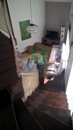 Imagem Casa em Condomínio à Venda em Ubatuba-SP: 4 Quartos, 2 Suítes, 151m² - Bairro Horto Florestal
