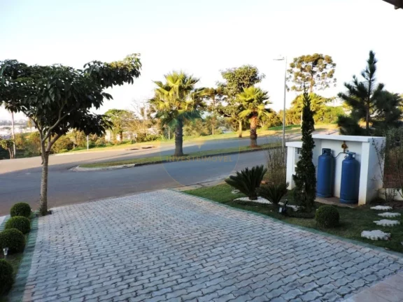 Imagem Casa em Condomínio a Venda no bairro Granja Viana - Cotia, SP