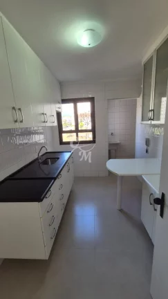 Apartamento com 3 dormitórios VENDA / LOCAÇÃO