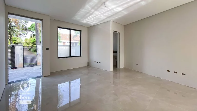 Imagem INCRÍVEL TRIPLEX 160 m² com 3 quartos sendo 1 suíte, 3 vagas de garagem à venda por R$ 1.150.000 no prestigiado JARDIM SOCIAL - Curitiba/PR