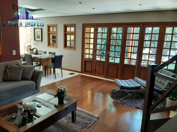 Imagem CASA EM CONDOMÍNIO NA GRANJA VIANA. 256m². PISCINA/SPA. QUINTAL PRIVATIVO.