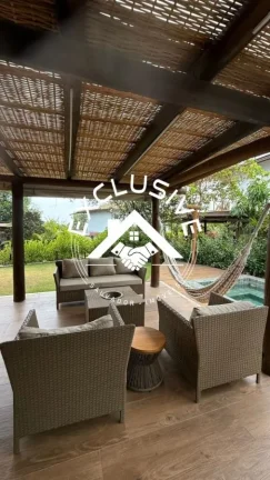 Imagem Casa para Venda em Mata De São João, Praia Do Forte, 3 dormitórios, 3 suítes, 4 banheiros, 2 vagas