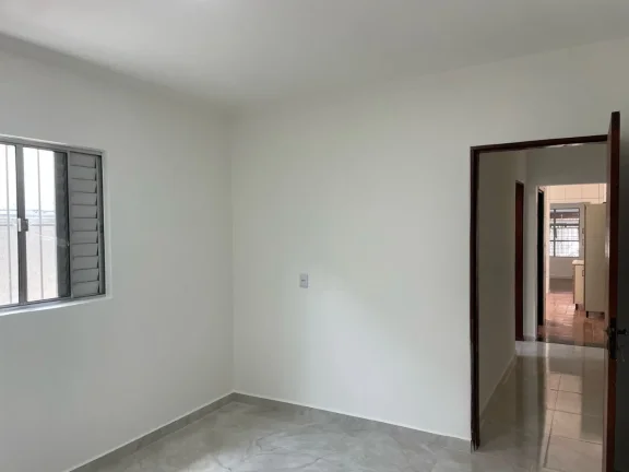 Imagem Casa à venda em Sorocaba-SP, Jardim Guaíba: 2 quartos, 1 sala, 1 banheiro, 2 vagas, 109m². Venha conferir!
