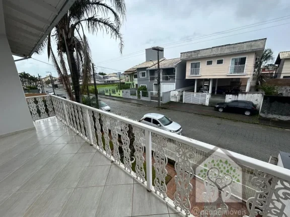 Foto do imóvel: Excelente casa no Carianos