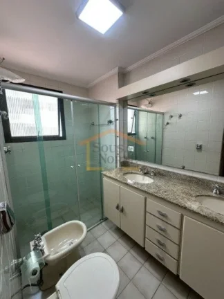 Imagem Apartamento alto padrão, 4 dormitórios, sendo 3 suítes, 1 delas máster com closet e sacada, sala...