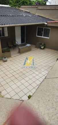 Imagem Duas Casas Comerciais no Mesmo Terreno com 10 Vagas e Excelente Estrutura