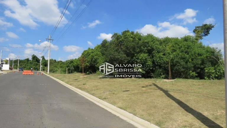 Imagem Terreno plano à venda no Condomínio Saint Paul em Itu/SP, com 360 m² de área total.
