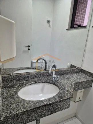Imagem Conjunto comercial, com pintura e reforma novas,
ar condicionado, carpete, balcão fixo, 2 mesas fix...