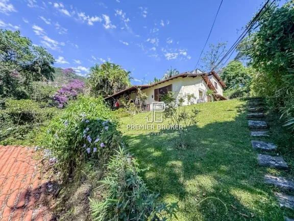 Imagem Casa à venda, 116 m² por R$ 900.000,00 - Comary - Teresópolis/RJ