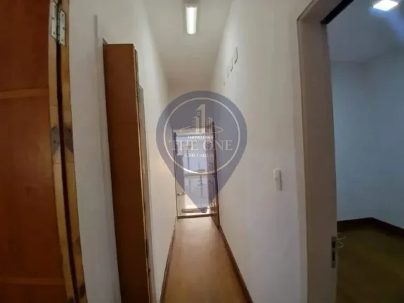 Imagem Venda de Casa Espaçosa na Vila Congonhas - São Paulo-SP: 4 Quartos, 2 Suítes, 2 Salas, 4 Banheiros, 6 Vagas de Garagem!