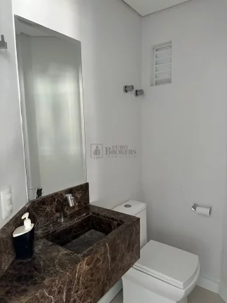 Imagem Apartamento locação anual com 3 suítes e 2 vagas de garagem