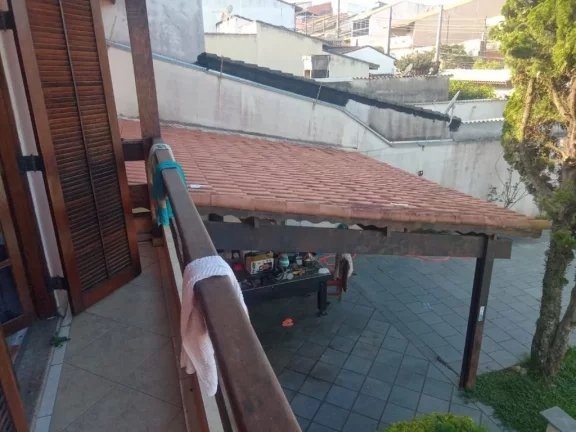 Imagem Sobrado à venda, 245 m² por R$ 742.000,00 - Jardim Ana Rosa - Suzano/SP