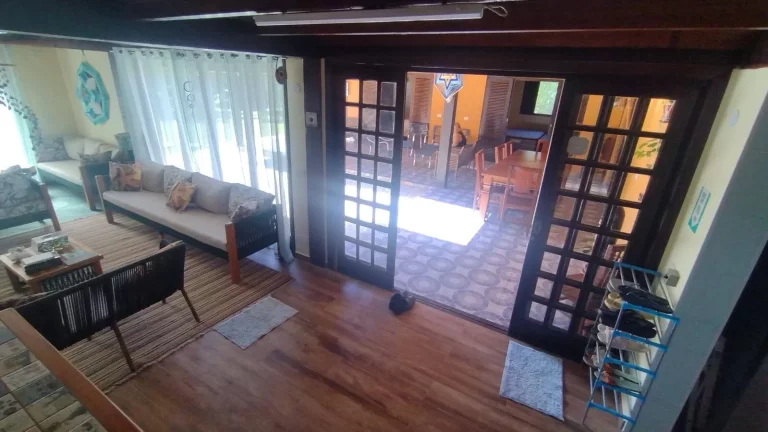 Imagem CASA COM 4 DORMITÓRIOS SUÍTES - PRAIA CAMBURI - SÃO SEBASTIÃO