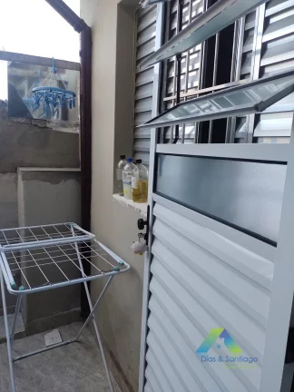 Imagem xcelente sobrado recém reformado com elétrica e hidráulica novas em localização privilegiada em área nobre na Vila das Mercês/ Zona sul