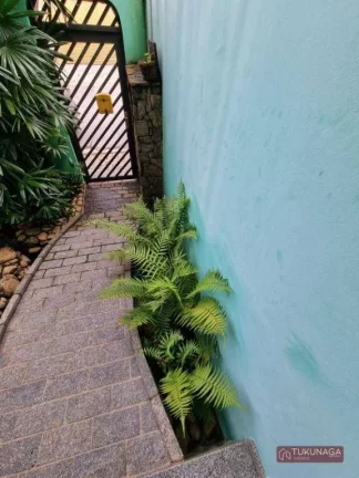 Imagem Sobrado com 3 dormitórios à venda por R$ 775.000,00 - Vila Tibagi - Guarulhos/SP