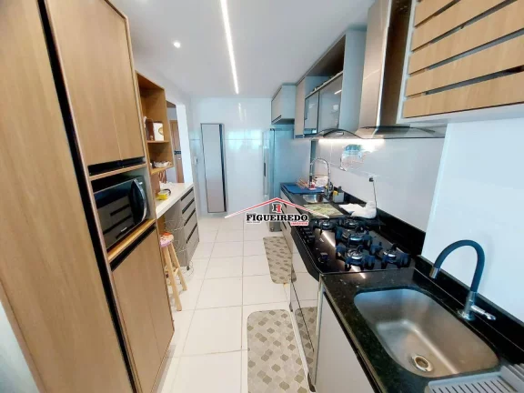 Imagem Apartamento com 3 dormitórios à venda, 118 m² por R$ 1.400.000 - Canto do Forte - Praia Grande/SP