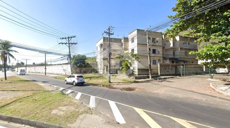 Imagem Apartamento Térreo Reformado de 2 Quartos em Campo Grande