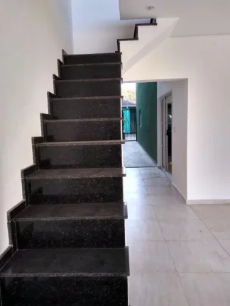 Imagem Sobrado com 3 dormitórios à venda, 250 m² por R$ 550.000,00 - Jardim Quaresmeira - Suzano/SP