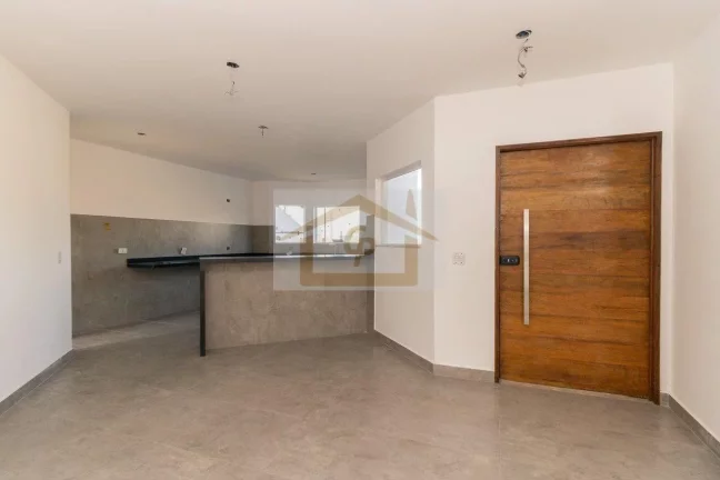Imagem terreno 1000 metros, Casa com 2 suítes no andar térreo + um suíte no superior *varanda