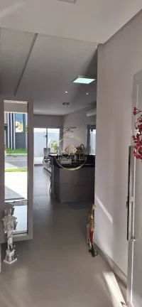 Imagem Casa Térrea, 3 dormitórios ( 1 suíte), 2 vagas, Bela Vista, Caçapava.