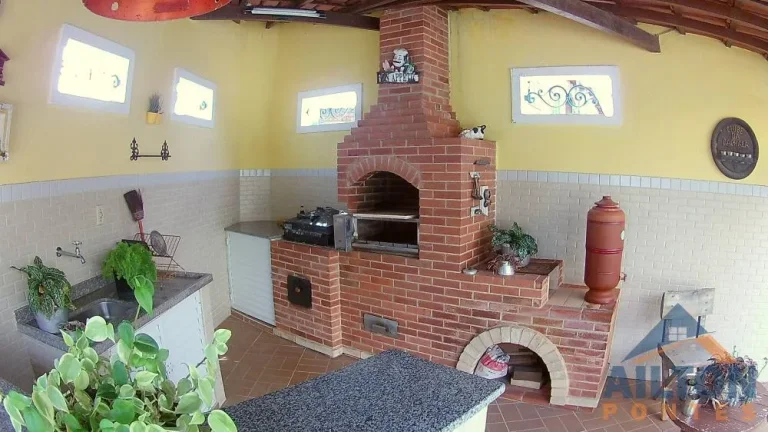 Imagem Casa Duplex com 3 Quartos à Venda em Perocão - Guarapari/ES