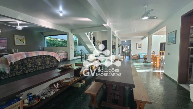 Imagem Casa com 7 dormitórios à venda, 415 m² por R$ 2.500.000,00 - Condomínio Recanto da Lagoinha - Ubatuba/SP