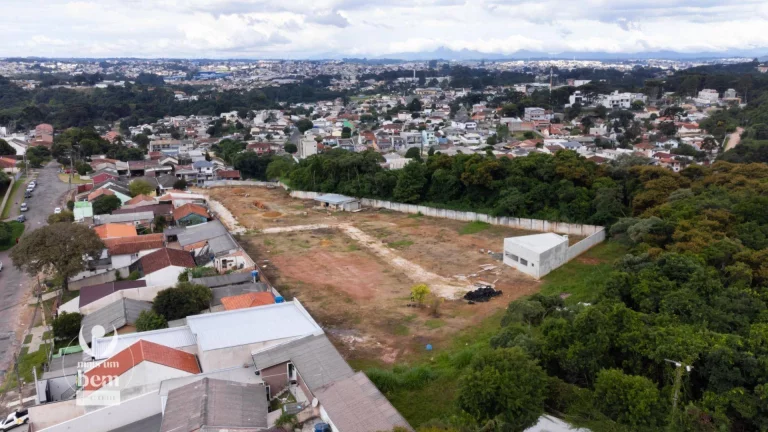Imagem Terreno com 135 m² em Condomínio Fechado à venda por R$ 231.000 - Santa Cândida - Curitiba/PR