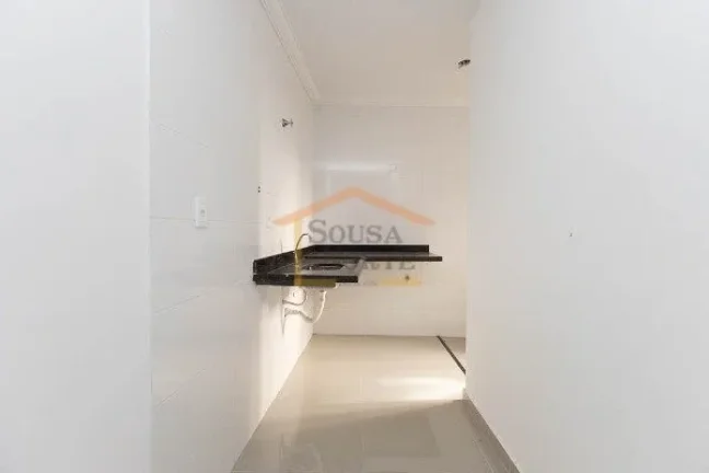 Imagem Apartamento com 39,05m², dispõe de 2 dormitórios, sala para dois ambientes, cozinha com gabinete ...