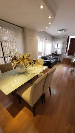Imagem Sobrado Condomínio 03 dorms, Piscina no Condo, Segurança 24h, 03 vagas
