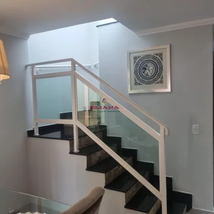 Imagem Sobrado à venda em Osasco, Bela Vista, com 3 quartos, 143m²