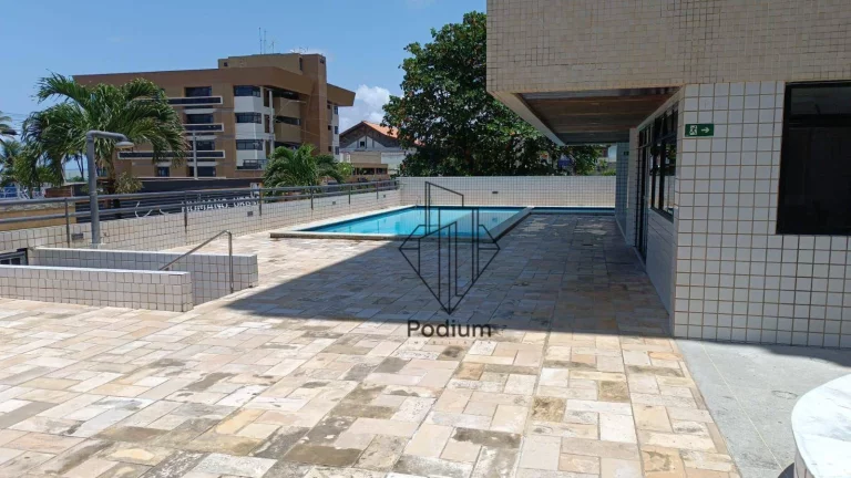 Imagem Apartamento com varanda / sacada em excelente localização a 80m do mar da praia de Intermares - AP2036.