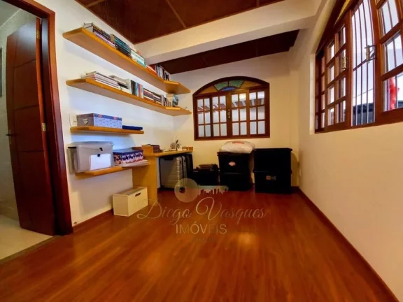 Imagem Casa para Venda em Teresópolis / RJ no bairro Granja Guarani