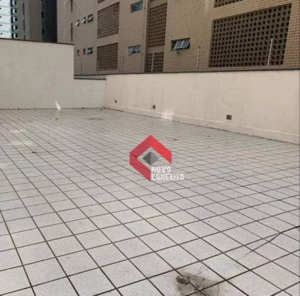 Imagem Apartamento com 3 dormitórios à venda, 160 m² por R$ 700.000 - Meireles - Fortaleza/CE