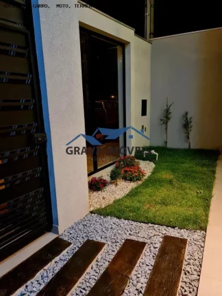 Imagem Sobrado para Venda em Maringá, JARDIM TÓQUIO, 3 dormitórios, 2 suítes, 4 banheiros, 4 vagas