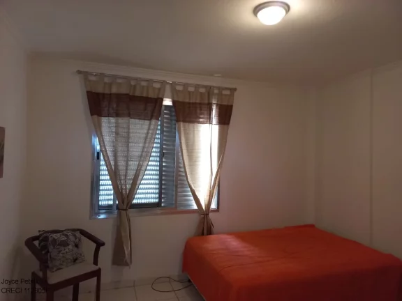 Imagem Vende-se Apartamento a 450m da Praia e no Centro de Peruíbe. Oportunidade!!!