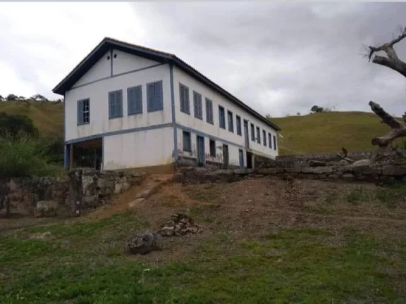 Imagem Fezenda centenária a venda sumidouro.