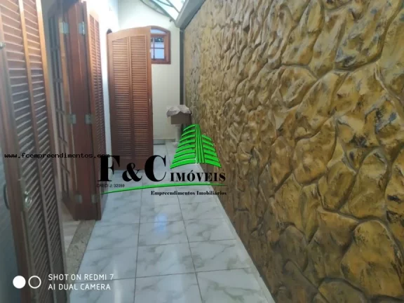 Imagem Casa para Venda em Limeira, Jardim Nova Itália, 3 dormitórios, 2 banheiros, 3 vagas