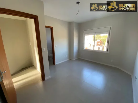 Imagem Casa Sobrado para Venda em Laranjal Pelotas-RS - 2553