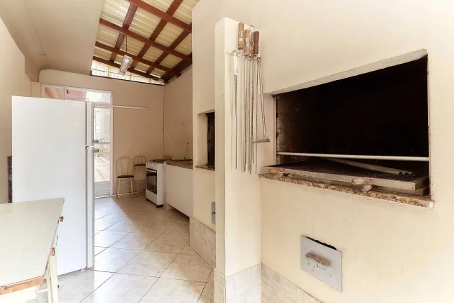 Imagem Apartamento 3 dormitórios 1 Suíte e 1 vaga de garagem em Curitiba
