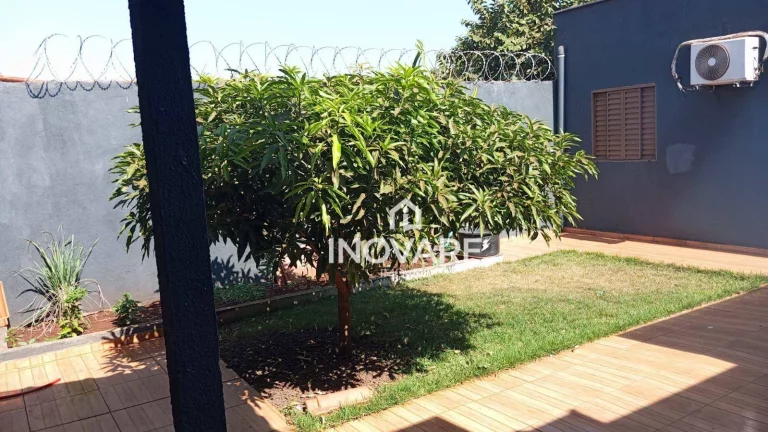 Imagem Casa com 2 dormitórios à venda, 110 m² por R$ 300.000,00 - Portal Dos Ipes - Itumbiara/GO