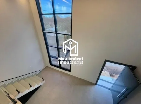 Imagem SHA Quadra 4 Arniqueiras Casa 3 Suítes 2 Vagas Útil 270 m² Terreno 235 m²