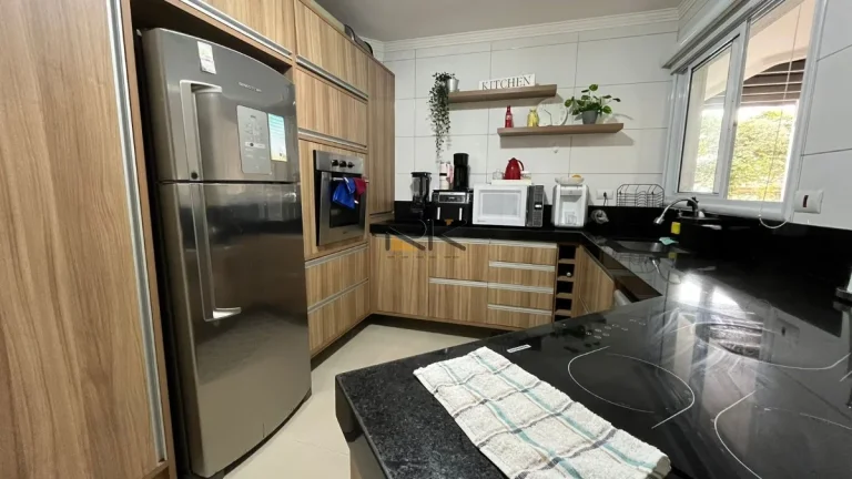 Imagem APARTAMENTO COM 3 DORMITÓRIOS SENDO 1 SUÍTE,SALA 2 AMBIENTES,VARANDA GOURMET E 2 VAGAS DE GARAGEM
