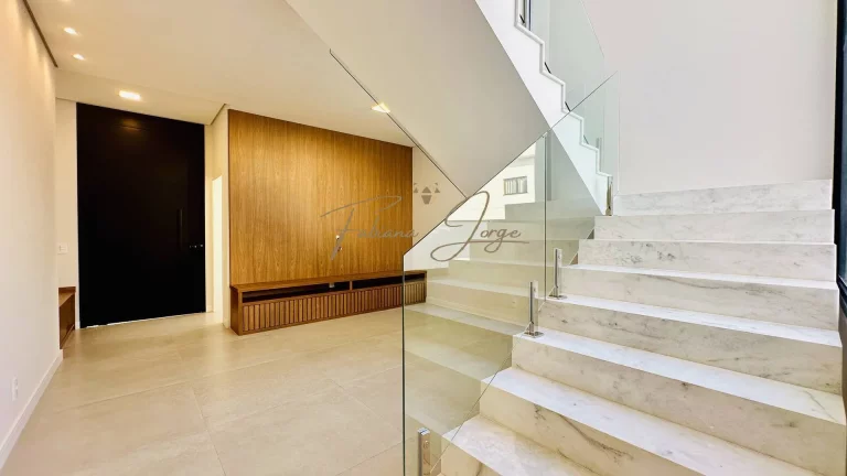 Casa com 3 Quartos à Venda, 300 m² em Roncáglia - Valinhos