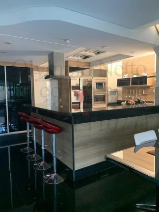 Imagem Linda Casa com 800 m²