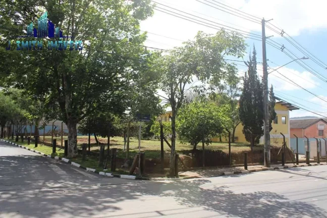 Imagem GALPÃO COM RENDA. 505m² DE AC., TERRENO 1.800m² - VARGEM GRANDE PAULISTA