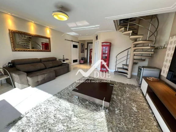 Imagem Excelente cobertura totalmente reformada à venda no bairro do Embaré - Santos, 350 m² de área útil.