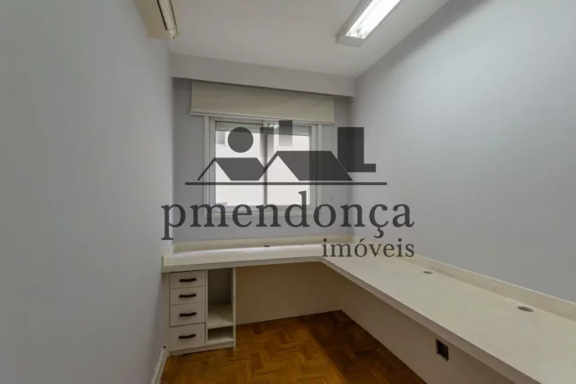 Imagem Apartamento na Rua Conselheiro Brotero com 3 quartos (1 suíte) e 2 vagas, 164 m² todo reformado