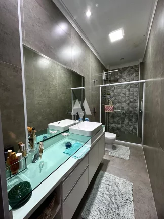Imagem Casa com piscina á venda Guarujá/Sp